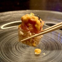 鮨 四 - 