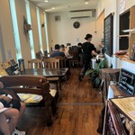 キッチン 高山 - カウンター  テーブル席