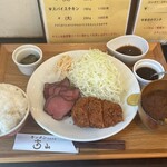 キッチン 高山 - ご飯  キャベツ  赤だし おかわり自由