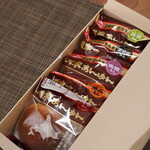 月寒あんぱん本舗 ほんま - 