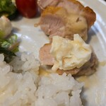 キッチン ブルー グローブ - ポテサラ乗せ