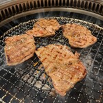 焼肉 神戸屋 - 