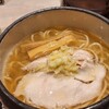 人類みな麺類とエスサワダ