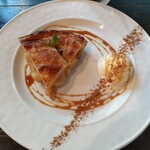 サンノトコロ - アップルパイとバニラアイス