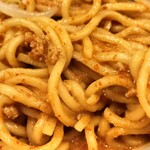 蒙古タンメン中本 - 麺アップ(スープの絡みがすぎょーい)