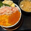 札幌海鮮丼専門店 すしどんぶり
