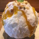 こほりや - ふわふわのパウダー・スノー・タイプです
