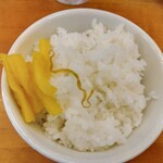 盛多や - 御飯に漬け物はマスト