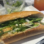 Banh Mi Huynh Hoa - 