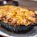 わいん食堂 Chez とし - 2024.9 ボロネーゼのゴルゴンゾーラチーズ焼きラザニア仕立て