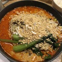 御膳房 六本木店 - 汁なし担々麵アップ