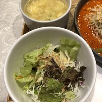 御膳房 六本木店 - ランチセットのサラダとスープ