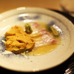 富小路 やま岸 - 淡路島の赤雲丹、明石の真鯛