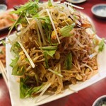 丸光苑 - もやしナムル