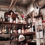 ワインビストロ 花木酒店 - 厨房あたり