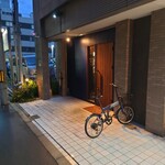 キャトルラパン 北梅田 - 外観、看板無し