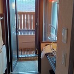 湯宿 季の庭 - 露天風呂入口の洗面