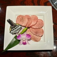 游玄亭 新宿 - タン塩焼 ¥3,900