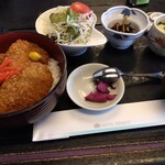 お食事処 多七 - タレカツ丼。