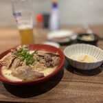 おでん屋たけし - 鶏出汁骨付き鶏