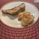 鉄板焼 石狩 - 帆立とめぬき