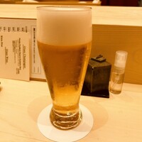 鮨　日本橋　鰤門 - 鰤門の生ビール   やはり美味いなぁ♥️
