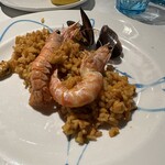 Restaurant Can Majó - 取り分け後の魚介のパイエリヤ