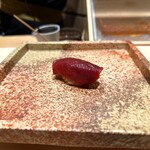 蔵六雄山 - 赤身マグロ