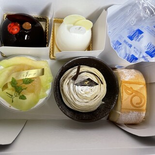 ル・パティシエ・ジョーギ_0