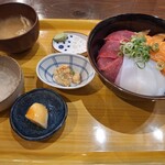 海鮮市場 どんどん - 