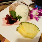 ポリネシアンテラス レストラン - 大人用デザートプレート