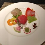 鉄板焼 石狩 - お造り3種、右からソイ、地中海さんマグロ、縞鯵