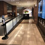 鉄板焼 石狩 - 1階アプローチ