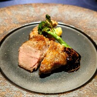 sez - 白金豚の炭火焼き