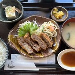 晩酌セット専門店 セットさん - ビフカツ定食 980円