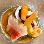 清寿司 - お通し(酢の物)