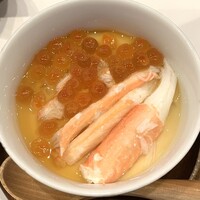 鮨 難波 - べにずわいとイクラの小丼