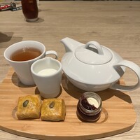 インプレイス 3-3 ヒルトン名古屋 - 