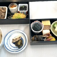 日本料理 Japanese Cuisine 桜丘 - 