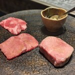 西麻布 焼肉 X - 