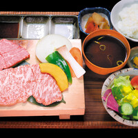 ランチメニュー : 丸明 茶屋ヶ坂店 （まるあき） - 茶屋ケ坂/焼肉