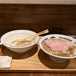 NIBOSHI MANIA - キビナゴニボプレッソ着丼