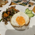 シャプラの2階 - 