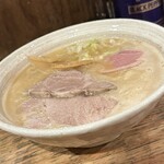 西中島 光龍益 - 