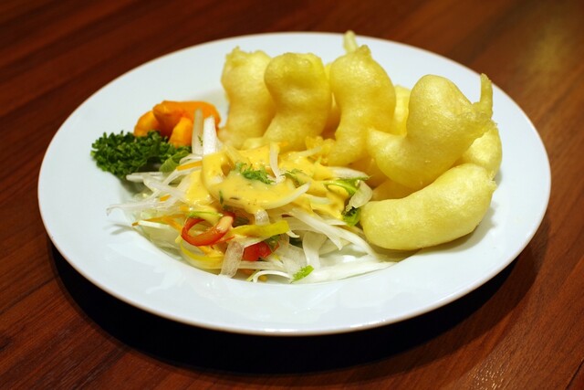 Chinese Toen photo 3