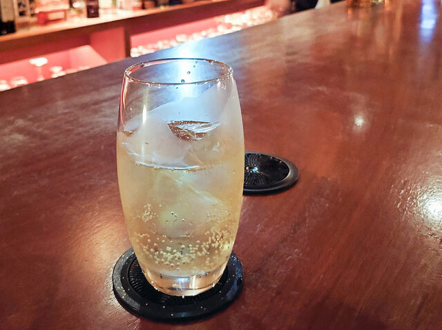 bar RAW LIFE 0009 photo 3