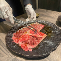 近江うし焼肉 にくTATSU 日本橋室町店 - 焼きすきに