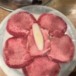 神泉ホルモン 三百屋 - 