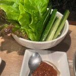 神泉ホルモン 三百屋 - 