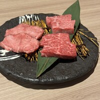 近江うし 焼肉 にくTATSU 青山本店 - 